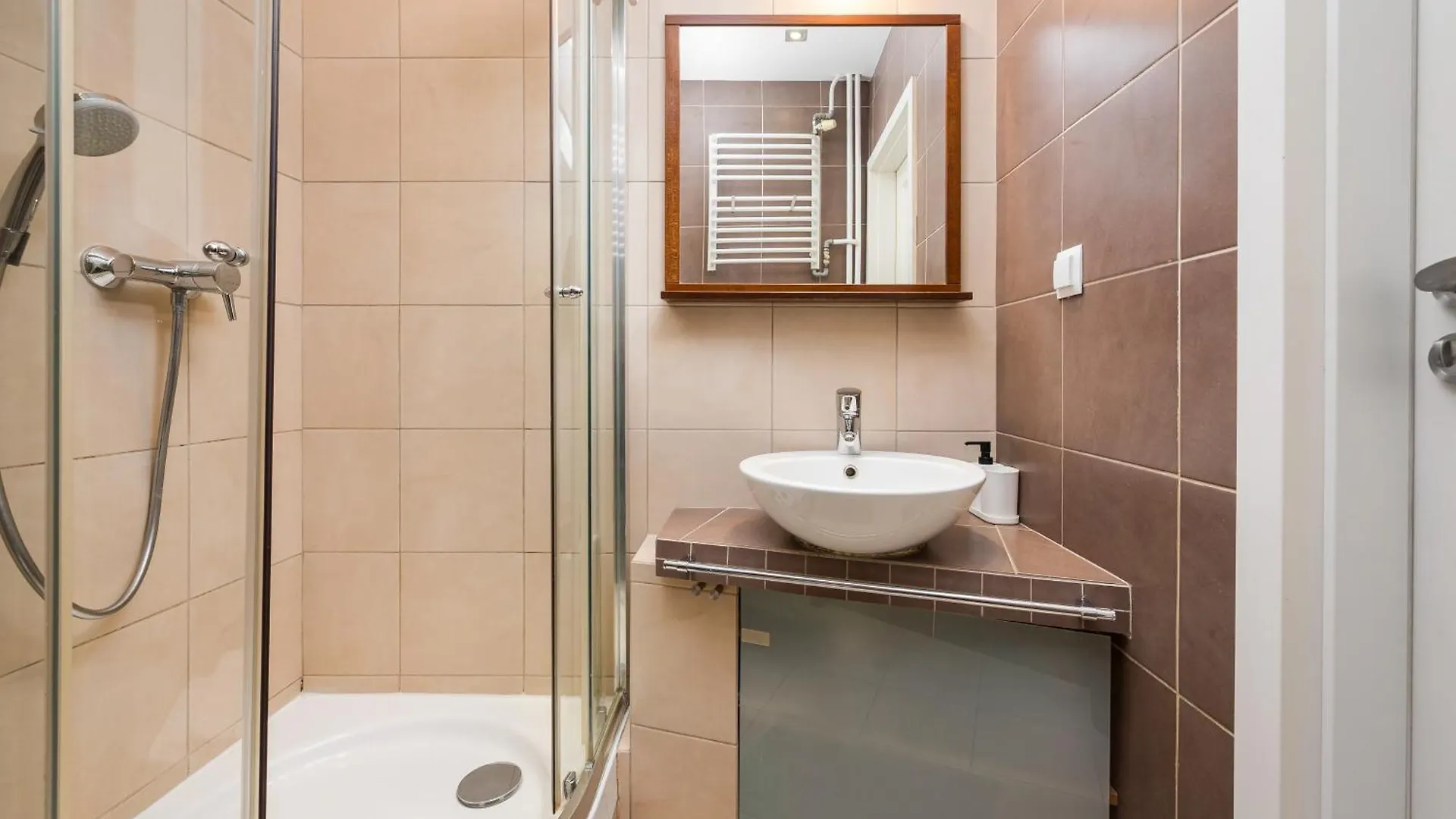 Wilcza City Centre Cosy Apartment 바르샤바 폴란드